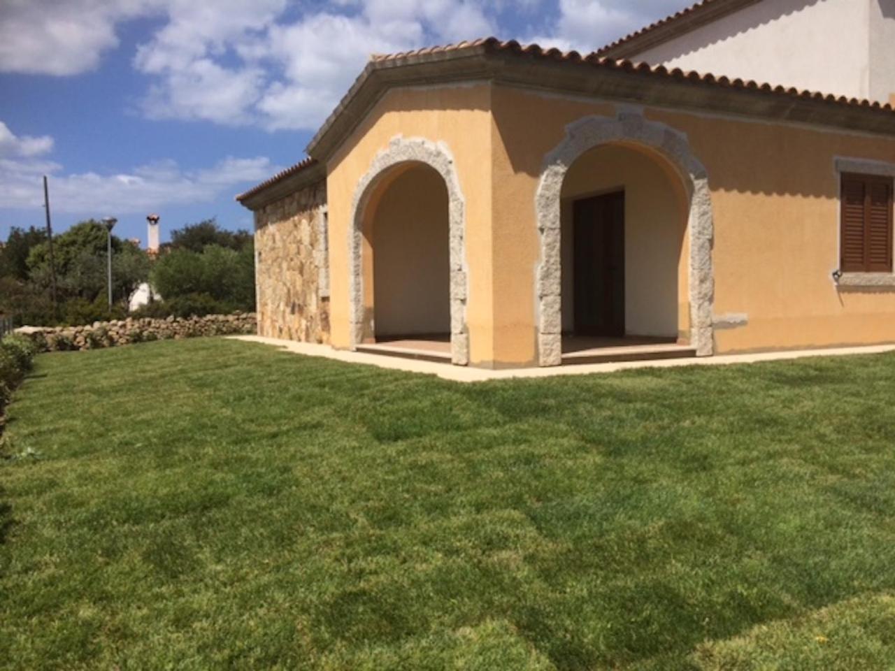Residence Arruli San Teodoro  Extérieur photo